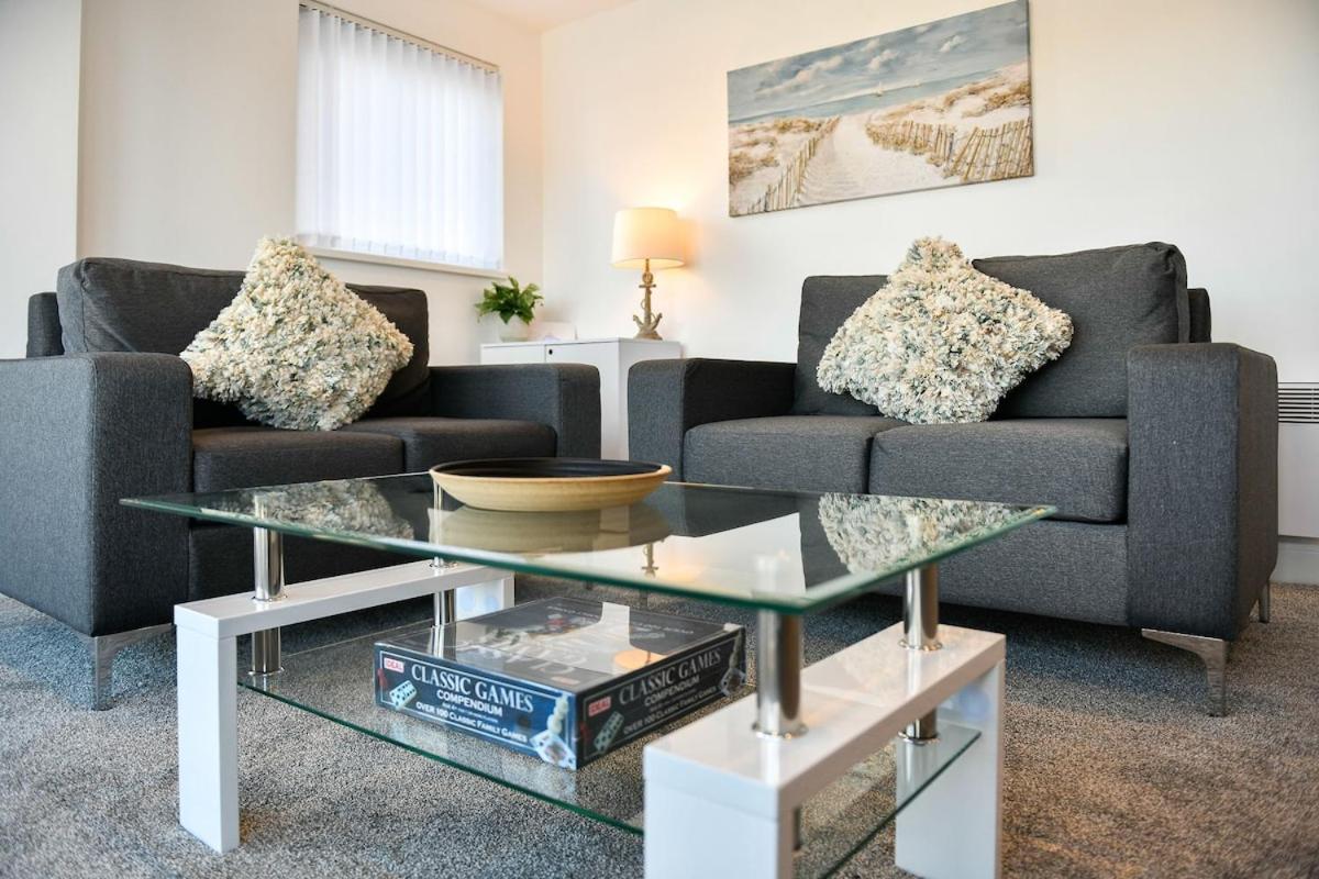 Apartment Meridian Wharf, Excellent Marina View *